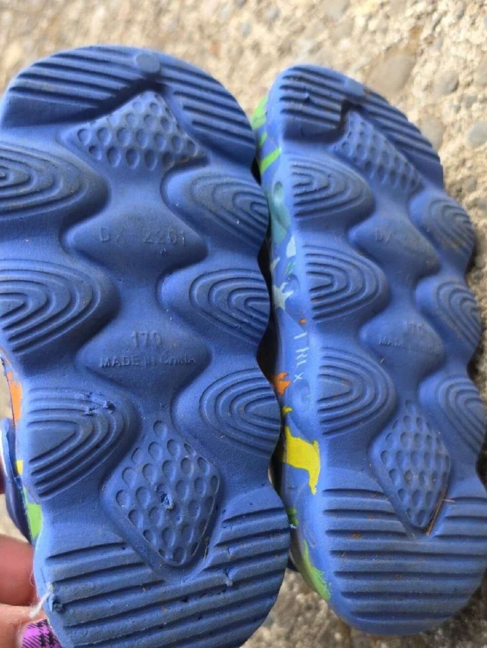 Source Unknown Blue Kids Dino Clog Sandals with Character Charms